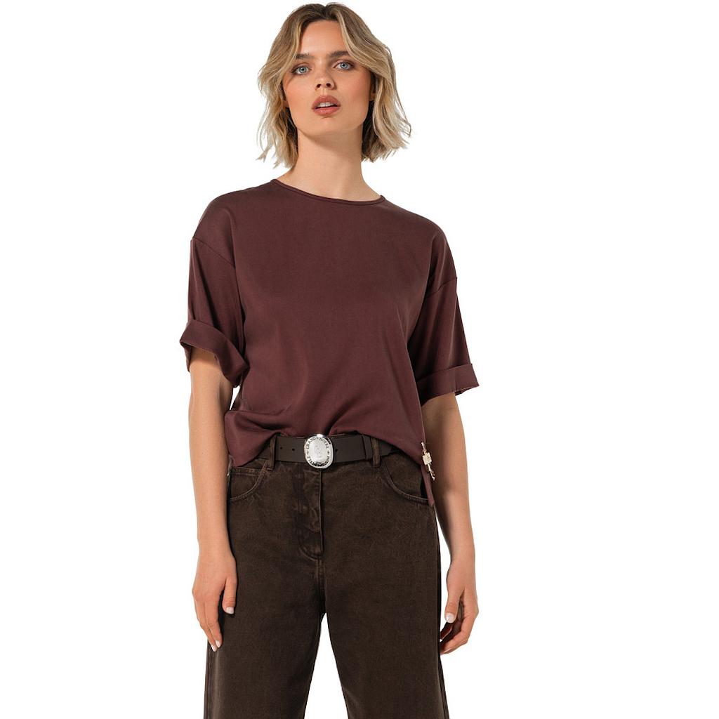 Caroline Biss blouse femme bordeaux, vue de face sur mannequin